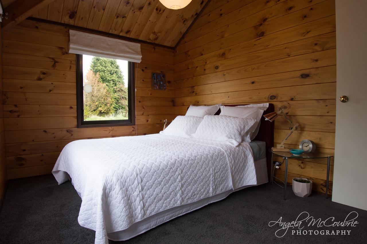 オハクネ Frankie & Hugh'S Bed & Breakfast エクステリア 写真